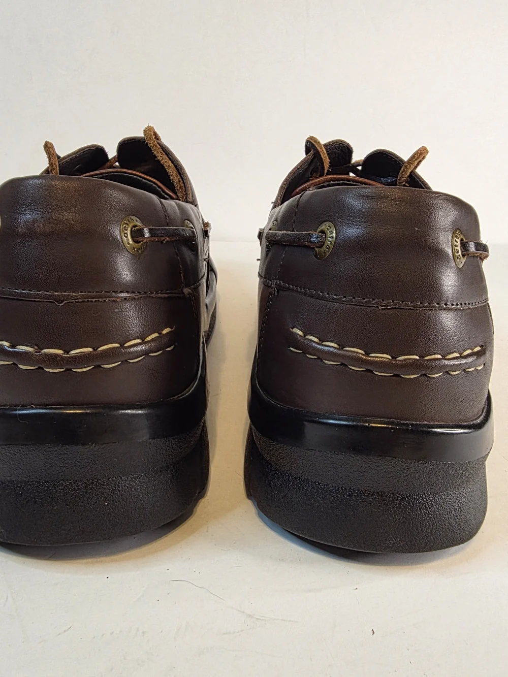 Apex Men's Two-Tone Brown Leather Boat Shoes Size 12.5